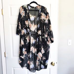 Torrid Emma Black Floral Chiffon Top - Size 4